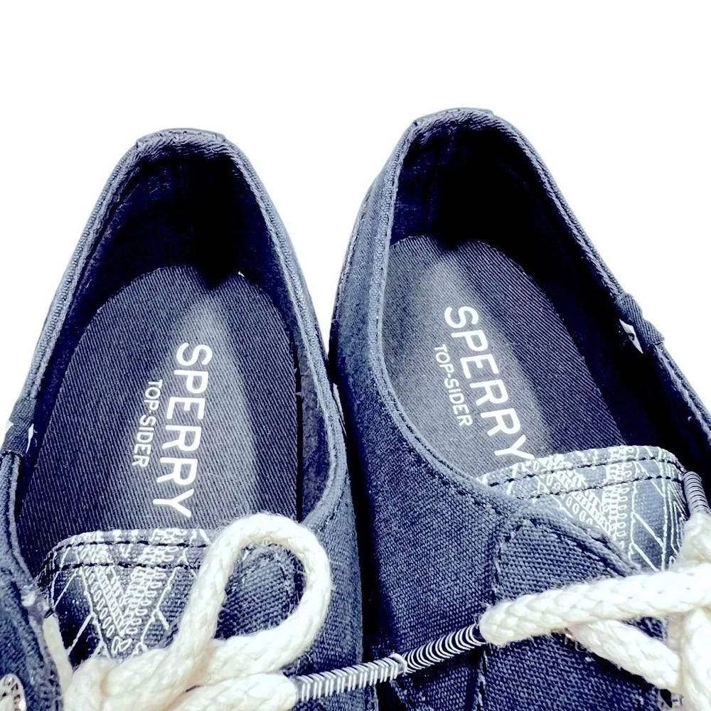 SPERRY Top-Sider Crest Ridge Navy White Lace-Up Sneakers Women's Size 9